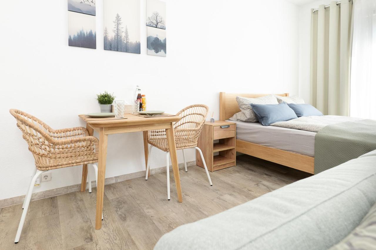 Apart4Me Scandi Apartment Geislingen Zentral Mit Parkplatz Geislingen an der Steige Exteriér fotografie